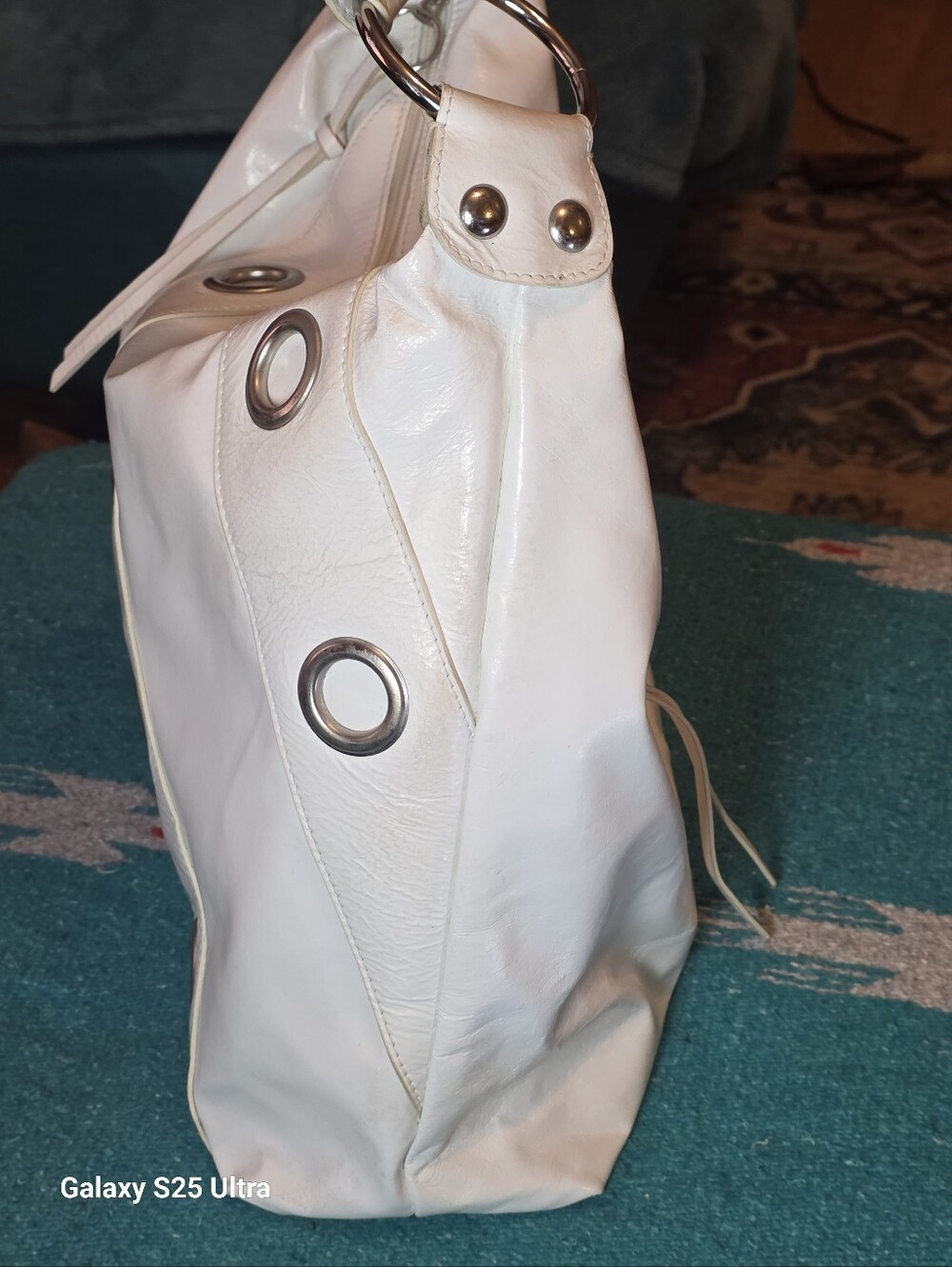 Y2K Vintage Rare Mussio DeGroot White Patent Leather Large Grommet Hobo Bag - Picture 9 of 17